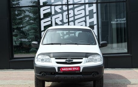 Chevrolet Niva I рестайлинг, 2017 год, 769 000 рублей, 3 фотография