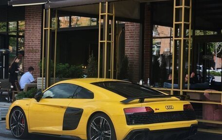 Audi R8, 2019 год, 15 500 000 рублей, 9 фотография