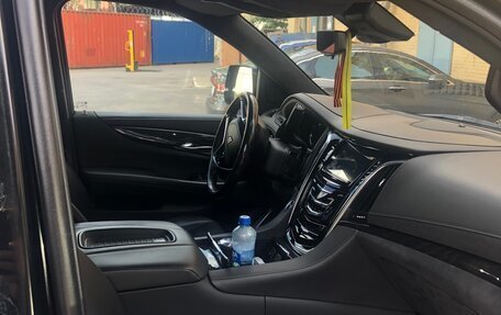 Cadillac Escalade V, 2020 год, 5 300 000 рублей, 3 фотография
