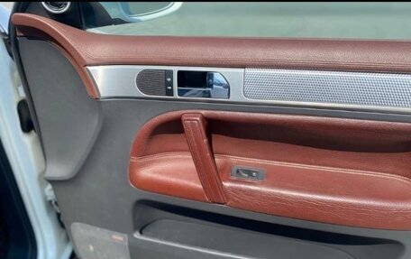 Volkswagen Touareg III, 2008 год, 2 250 000 рублей, 28 фотография