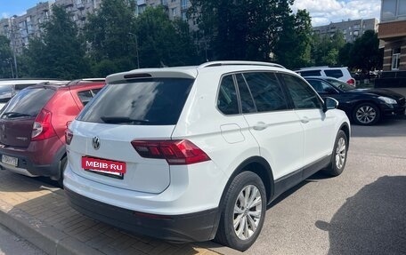 Volkswagen Tiguan II, 2018 год, 1 590 000 рублей, 4 фотография