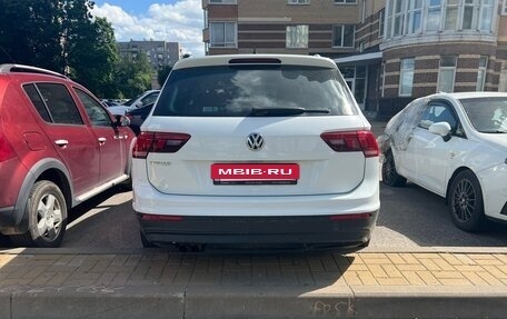 Volkswagen Tiguan II, 2018 год, 1 590 000 рублей, 5 фотография