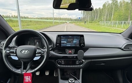 Hyundai i30 N, 2019 год, 1 810 000 рублей, 14 фотография