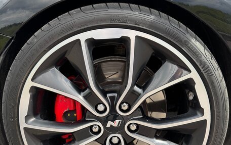 Hyundai i30 N, 2019 год, 1 810 000 рублей, 15 фотография