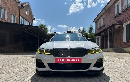 BMW 3 серия, 2019 год, 4 890 000 рублей, 3 фотография