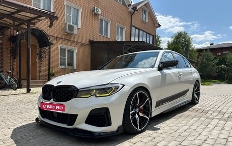 BMW 3 серия, 2019 год, 4 890 000 рублей, 2 фотография