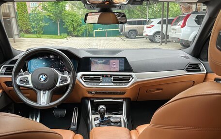 BMW 3 серия, 2019 год, 4 890 000 рублей, 11 фотография