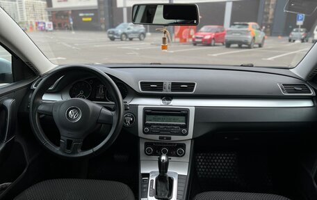 Volkswagen Passat B7, 2011 год, 970 000 рублей, 4 фотография