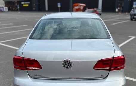 Volkswagen Passat B7, 2011 год, 970 000 рублей, 6 фотография