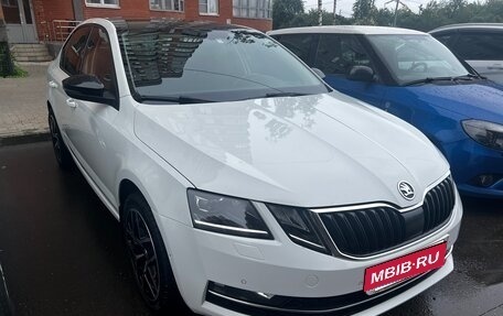 Skoda Octavia, 2018 год, 1 999 900 рублей, 3 фотография
