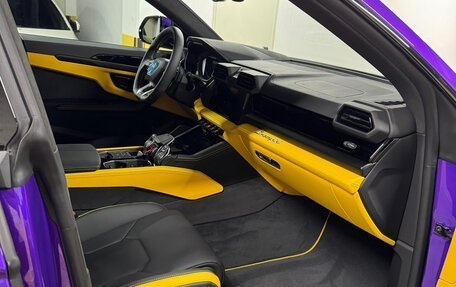 Lamborghini Urus I, 2025 год, 47 000 000 рублей, 8 фотография
