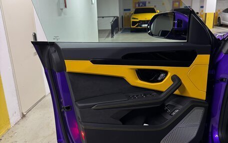 Lamborghini Urus I, 2025 год, 47 000 000 рублей, 12 фотография