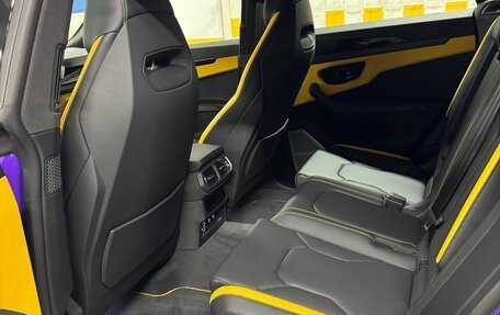Lamborghini Urus I, 2025 год, 47 000 000 рублей, 10 фотография