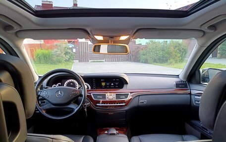 Mercedes-Benz S-Класс, 2010 год, 2 190 000 рублей, 16 фотография