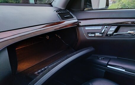 Mercedes-Benz S-Класс, 2010 год, 2 190 000 рублей, 24 фотография