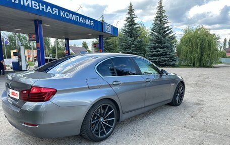 BMW 5 серия, 2015 год, 2 400 000 рублей, 4 фотография