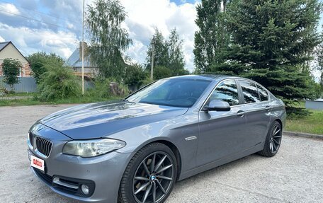 BMW 5 серия, 2015 год, 2 400 000 рублей, 6 фотография