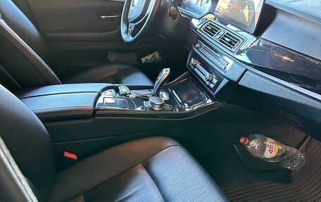 BMW 5 серия, 2015 год, 2 400 000 рублей, 21 фотография