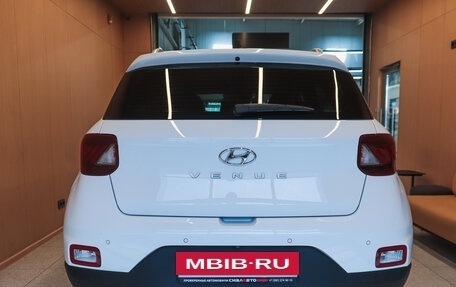 Hyundai Venue I, 2020 год, 2 100 000 рублей, 7 фотография