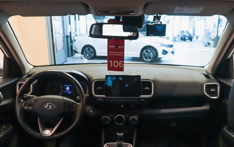 Hyundai Venue I, 2020 год, 2 100 000 рублей, 25 фотография