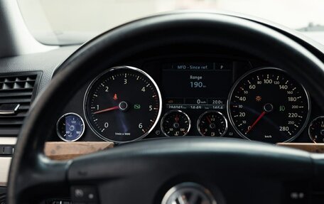 Volkswagen Touareg III, 2008 год, 1 300 000 рублей, 24 фотография