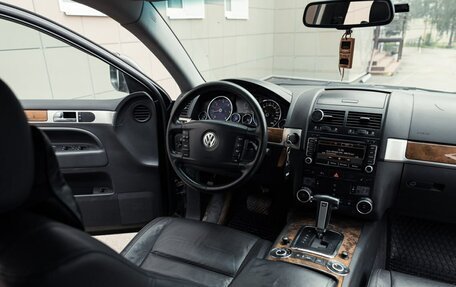 Volkswagen Touareg III, 2008 год, 1 300 000 рублей, 25 фотография