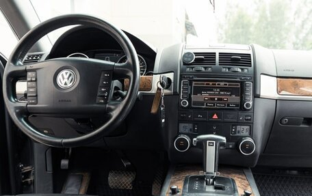 Volkswagen Touareg III, 2008 год, 1 300 000 рублей, 30 фотография