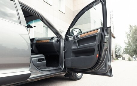 Volkswagen Touareg III, 2008 год, 1 300 000 рублей, 34 фотография