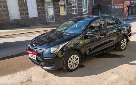 KIA Rio IV, 2017 год, 1 300 000 рублей, 4 фотография