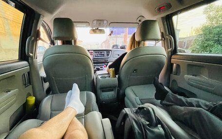 KIA Carnival III, 2017 год, 2 190 000 рублей, 8 фотография