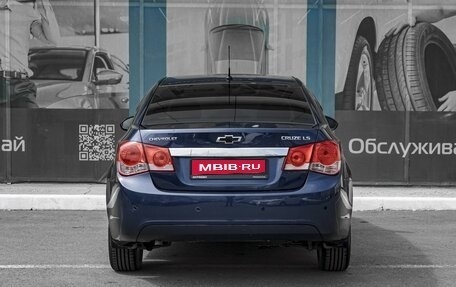 Chevrolet Cruze II, 2011 год, 649 000 рублей, 4 фотография