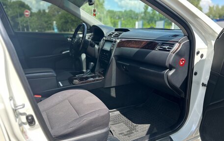 Toyota Camry, 2015 год, 1 885 000 рублей, 12 фотография
