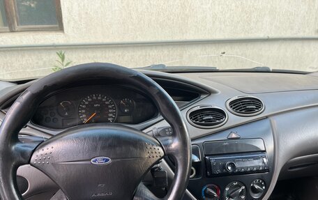 Ford Focus IV, 2000 год, 115 000 рублей, 9 фотография
