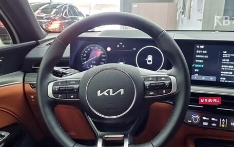 KIA K5, 2024 год, 3 530 000 рублей, 10 фотография