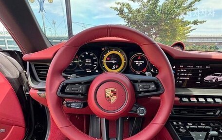 Porsche 911, 2024 год, 21 750 000 рублей, 13 фотография