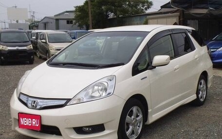 Honda Fit Shuttle I рестайлинг, 2013 год, 735 000 рублей, 1 фотография