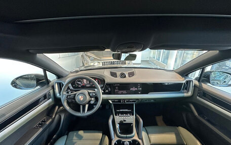 Porsche Cayenne III, 2024 год, 17 500 000 рублей, 10 фотография