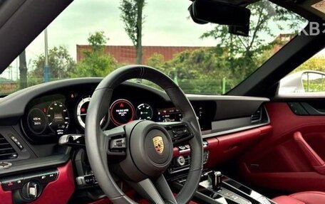 Porsche 911, 2024 год, 20 730 000 рублей, 8 фотография