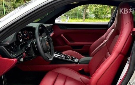 Porsche 911, 2024 год, 20 730 000 рублей, 9 фотография