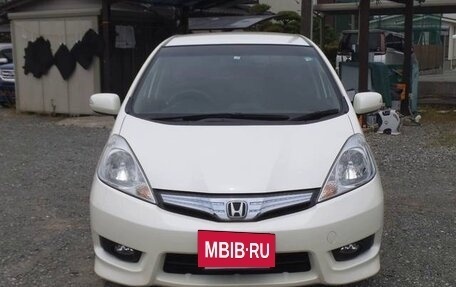 Honda Fit Shuttle I рестайлинг, 2013 год, 735 000 рублей, 2 фотография