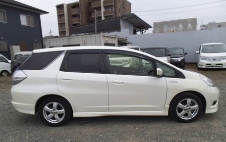 Honda Fit Shuttle I рестайлинг, 2013 год, 735 000 рублей, 4 фотография