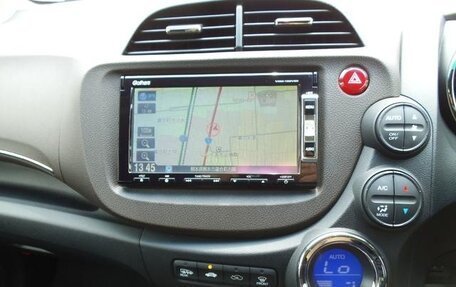 Honda Fit Shuttle I рестайлинг, 2013 год, 735 000 рублей, 11 фотография
