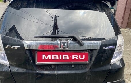 Honda Fit III, 2010 год, 750 000 рублей, 2 фотография