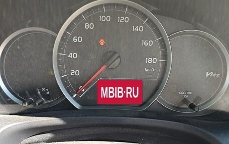 Toyota Vitz, 2013 год, 750 000 рублей, 6 фотография