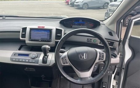 Honda Freed I, 2016 год, 921 000 рублей, 10 фотография