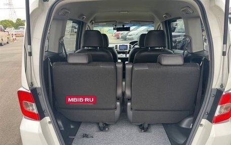 Honda Freed I, 2016 год, 921 000 рублей, 21 фотография