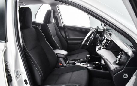 Toyota RAV4, 2016 год, 1 999 000 рублей, 8 фотография