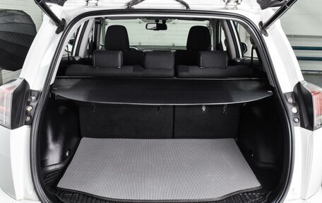 Toyota RAV4, 2016 год, 1 999 000 рублей, 24 фотография