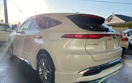 Toyota Harrier, 2022 год, 2 580 000 рублей, 7 фотография