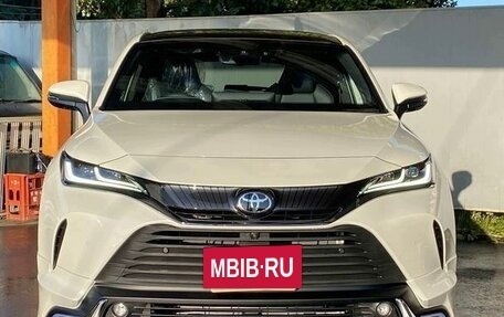 Toyota Harrier, 2022 год, 2 580 000 рублей, 3 фотография